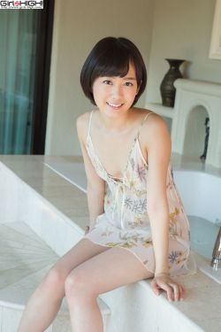 16位美女厕所撒尿偷拍